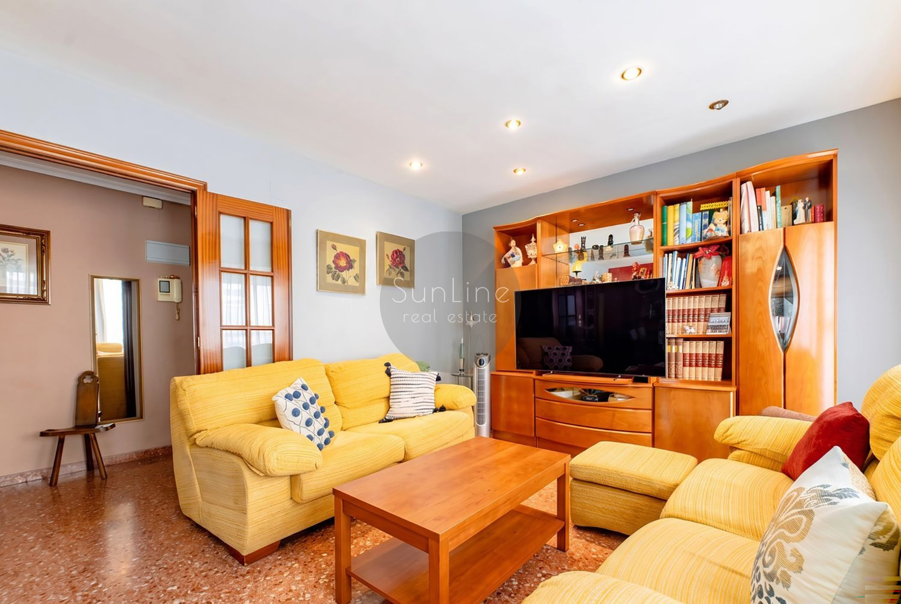 Spacious 109 m² apartment with 3 bedrooms and 2 bathrooms in Valencia