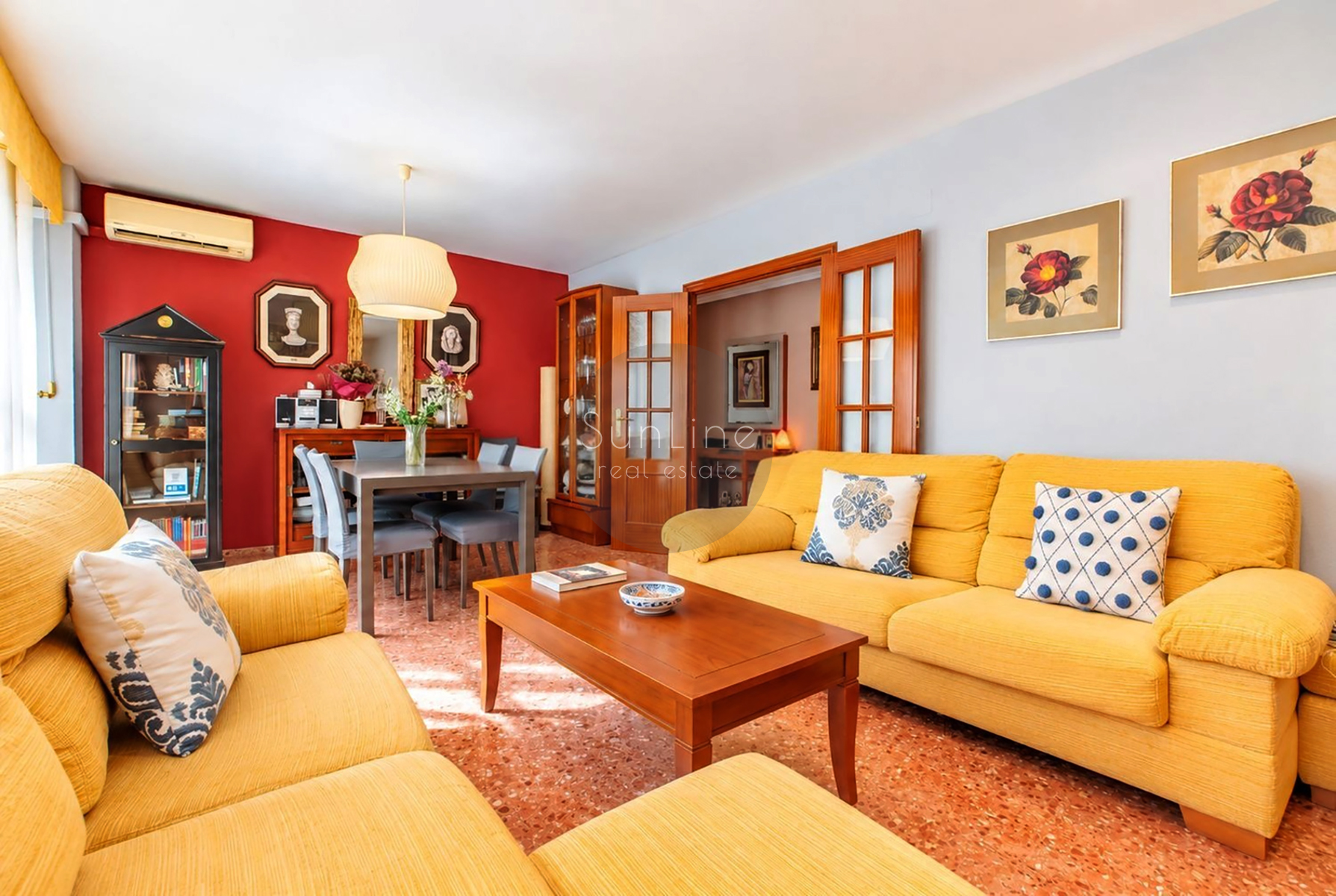 Spacious 109 m² apartment with 3 bedrooms and 2 bathrooms in Valencia