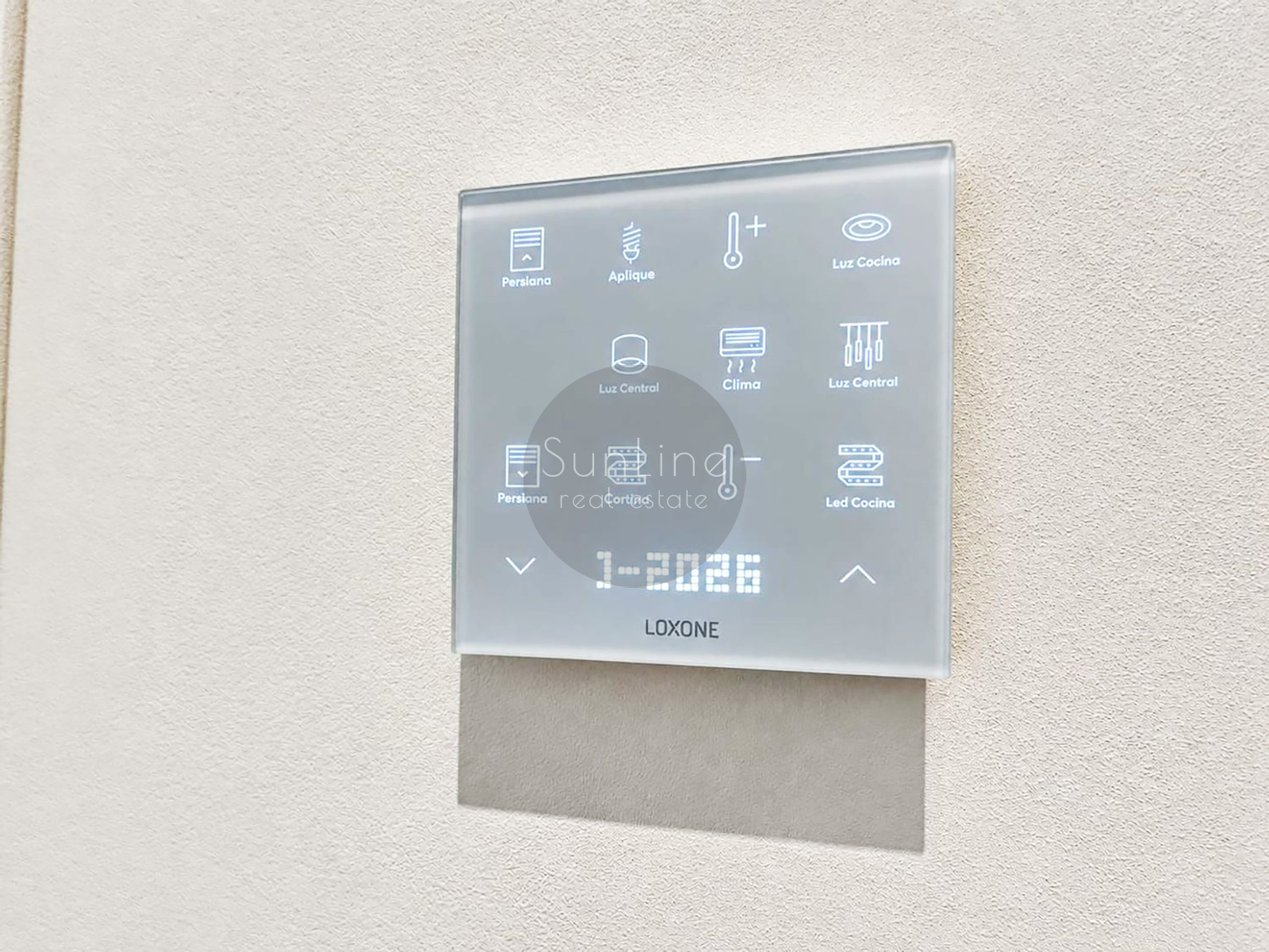 renovated apartment 142 m² with Smart Home system in the center of Valencia