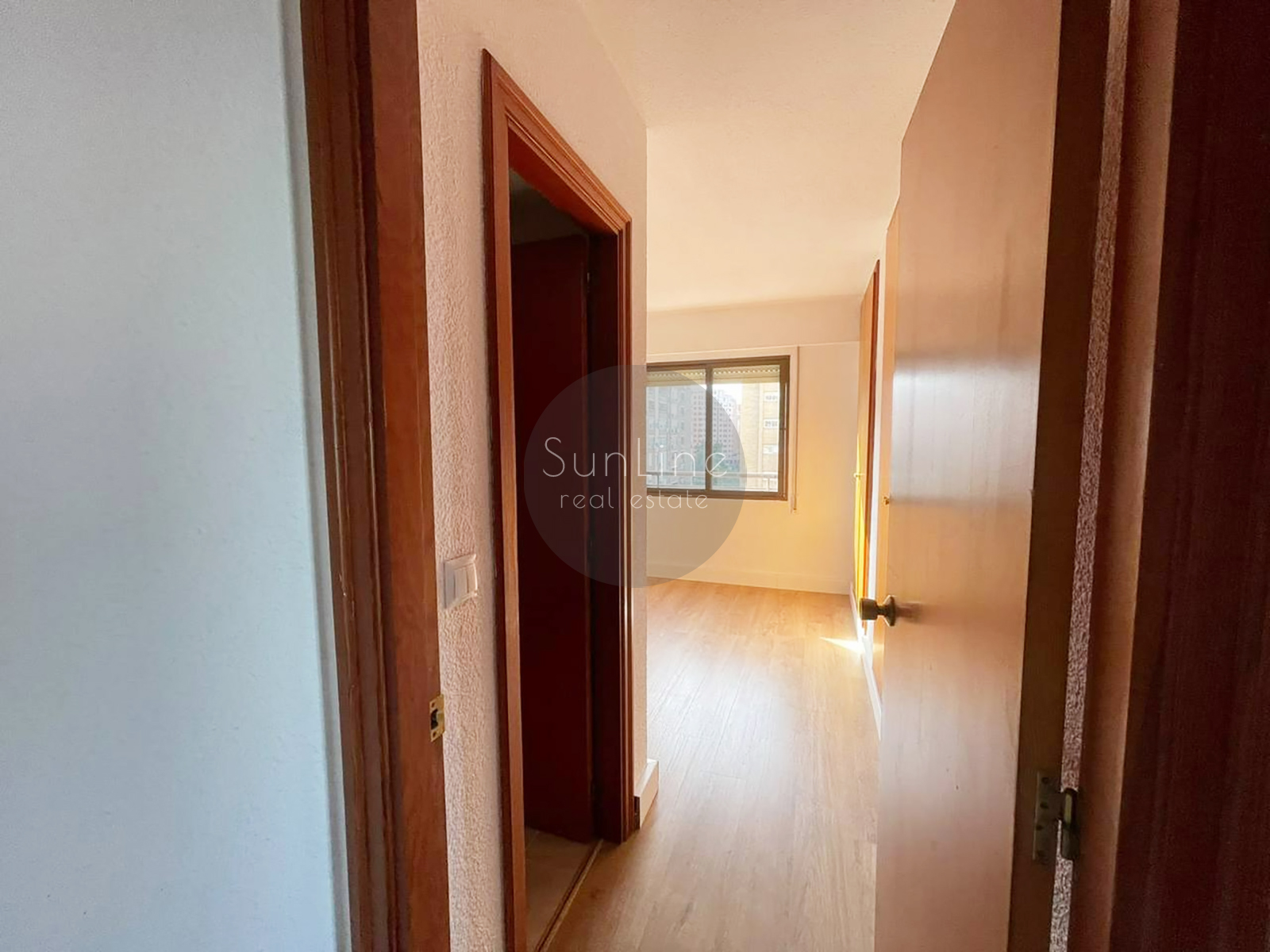 Spacious apartment with balcony and panoramic views in La Carrasca