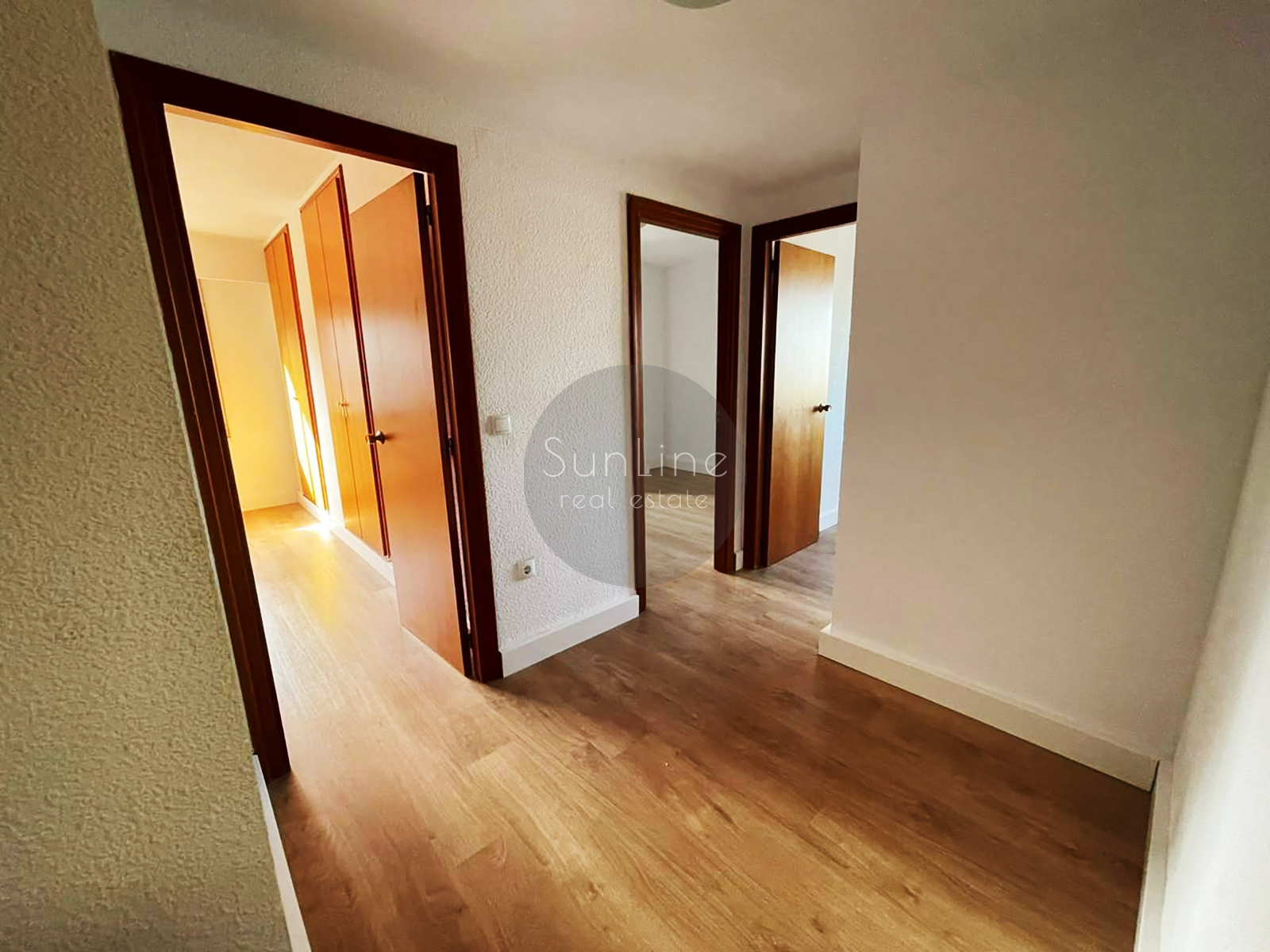 Spacious apartment with balcony and panoramic views in La Carrasca