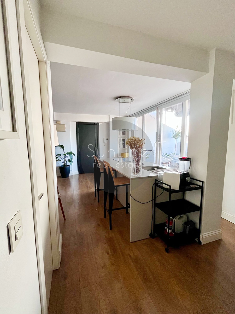 Penthouse with a 22 m² terrace and city view in Nou Campanar