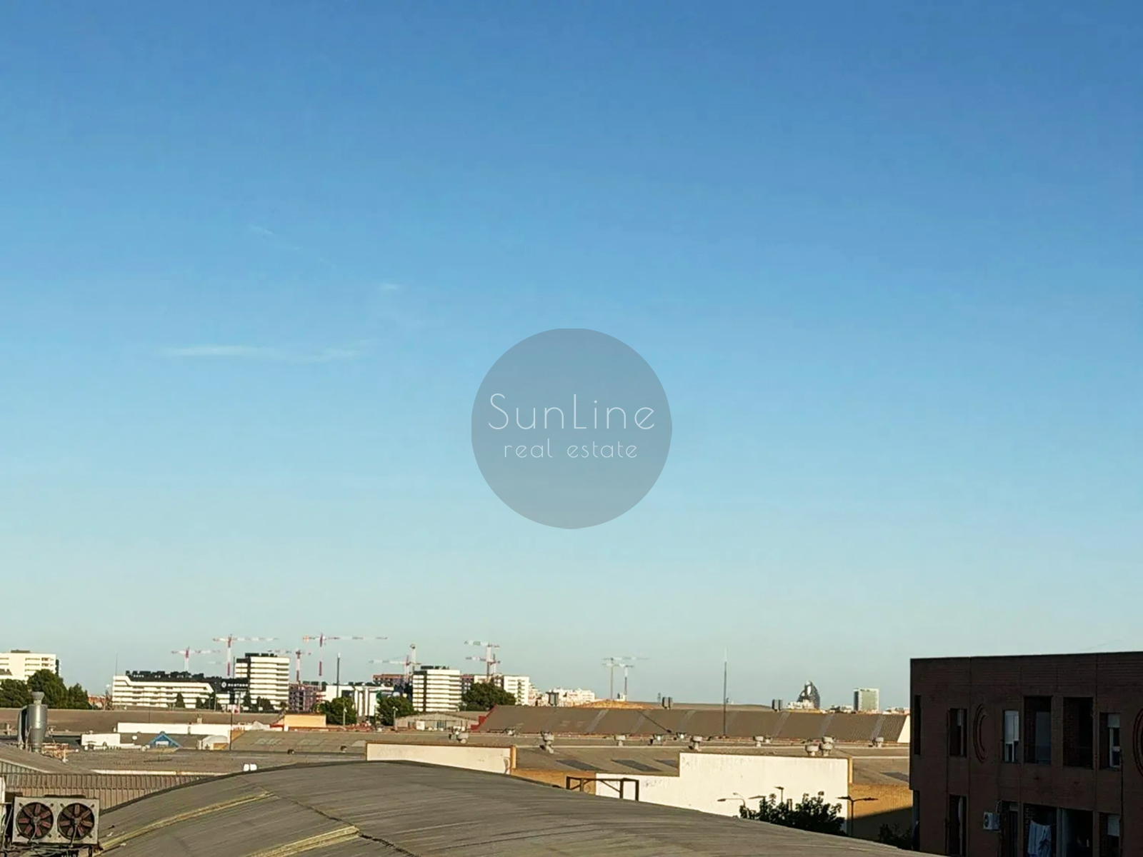 Spacious 110 m² apartment with 4 bedrooms in Quart de Poblet