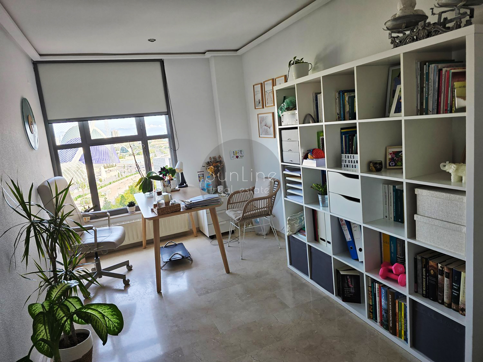 Spacious 116 m² apartment with pool, garden, and parking