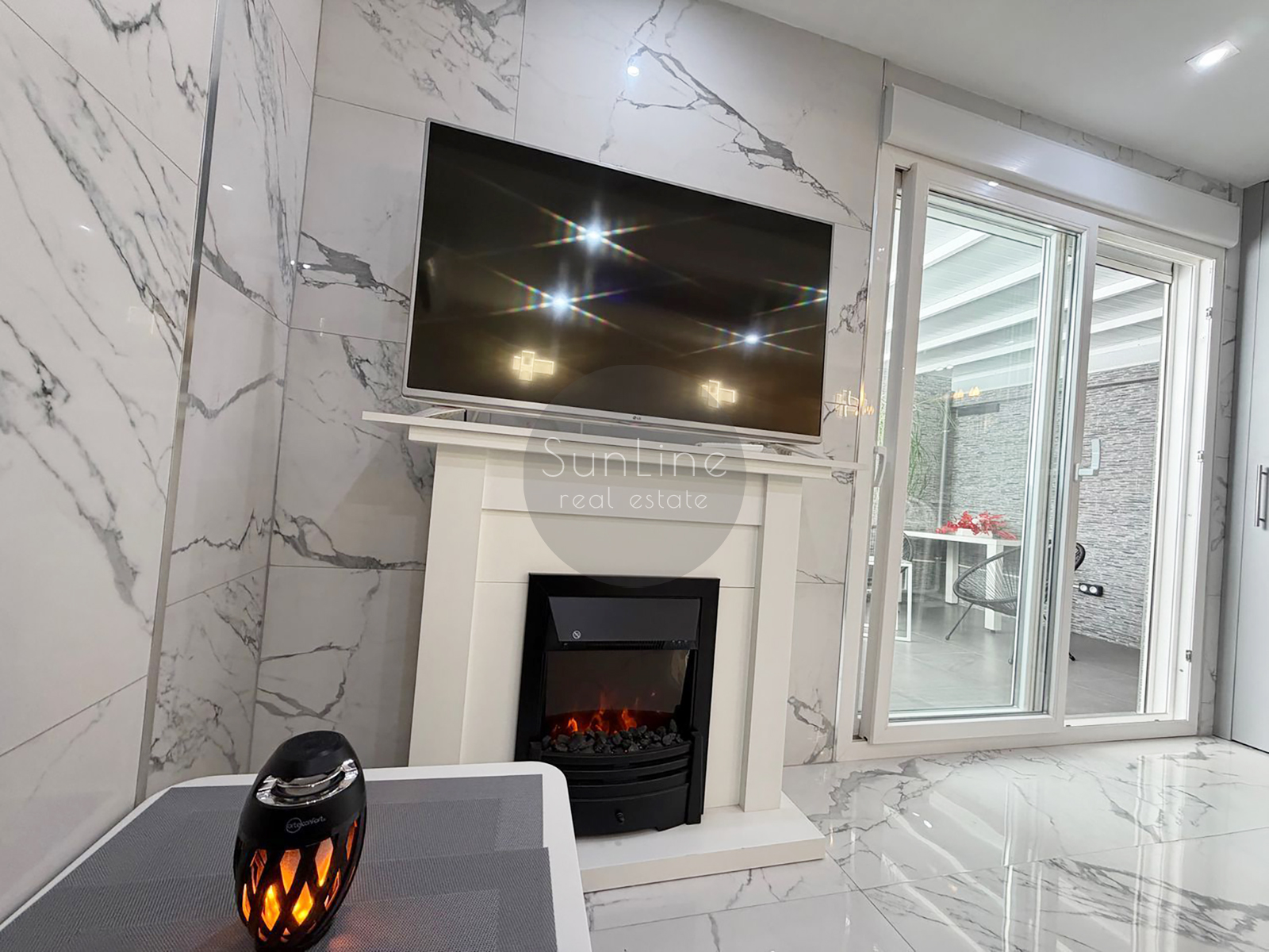 Luxurious 126 m² apartment with terraces and a balcony near the City of Arts and Sciences