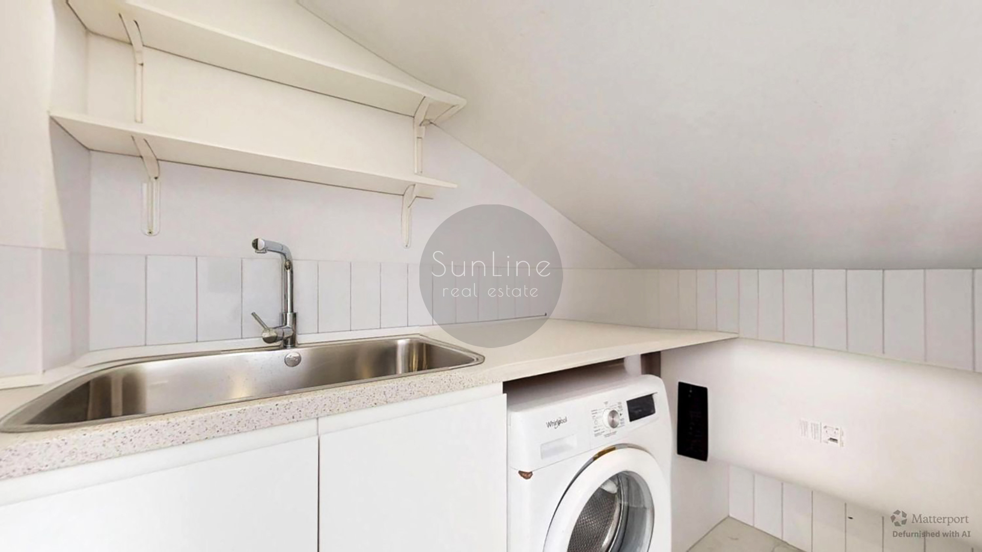 Duplex penthouse near the sea 128 m² with terrace and parking in El Cabanyal