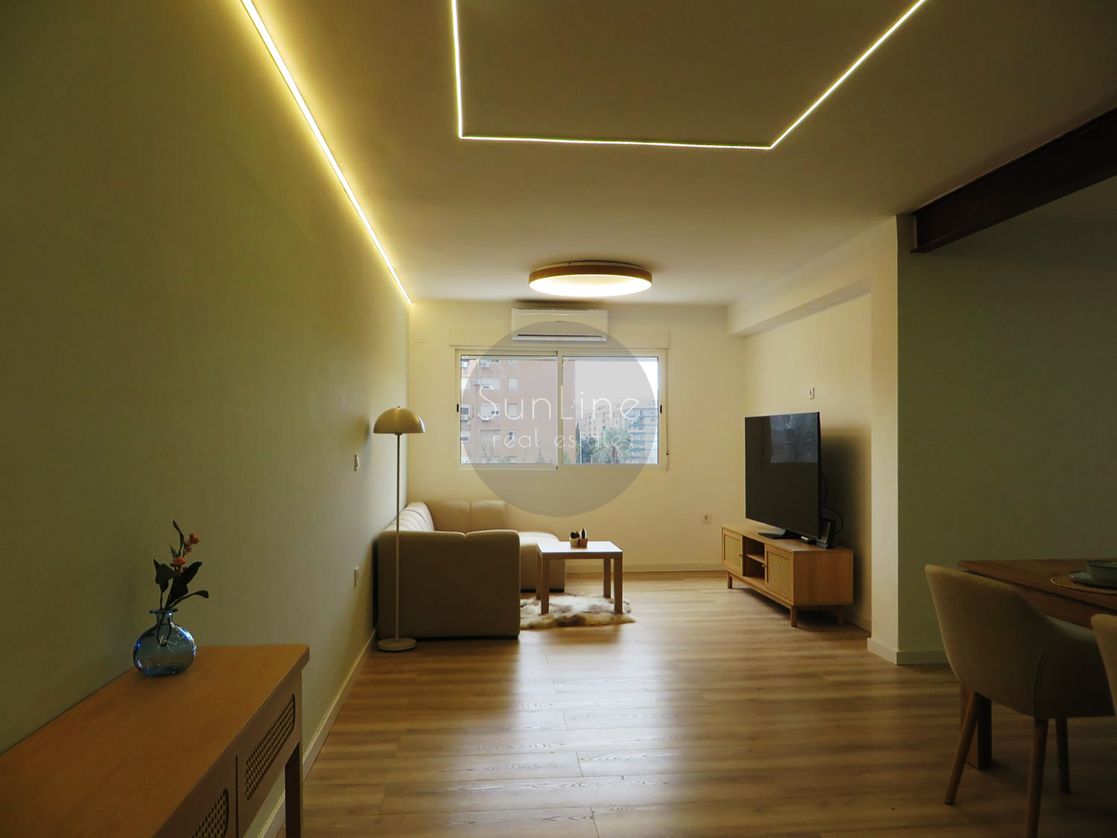 Modern furnished apartment near the City of Arts and Sciences