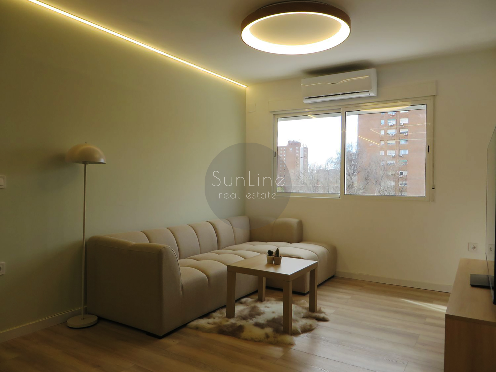 Modern furnished apartment near the City of Arts and Sciences