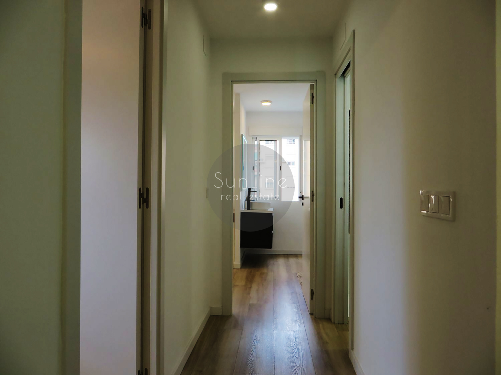 Modern furnished apartment near the City of Arts and Sciences