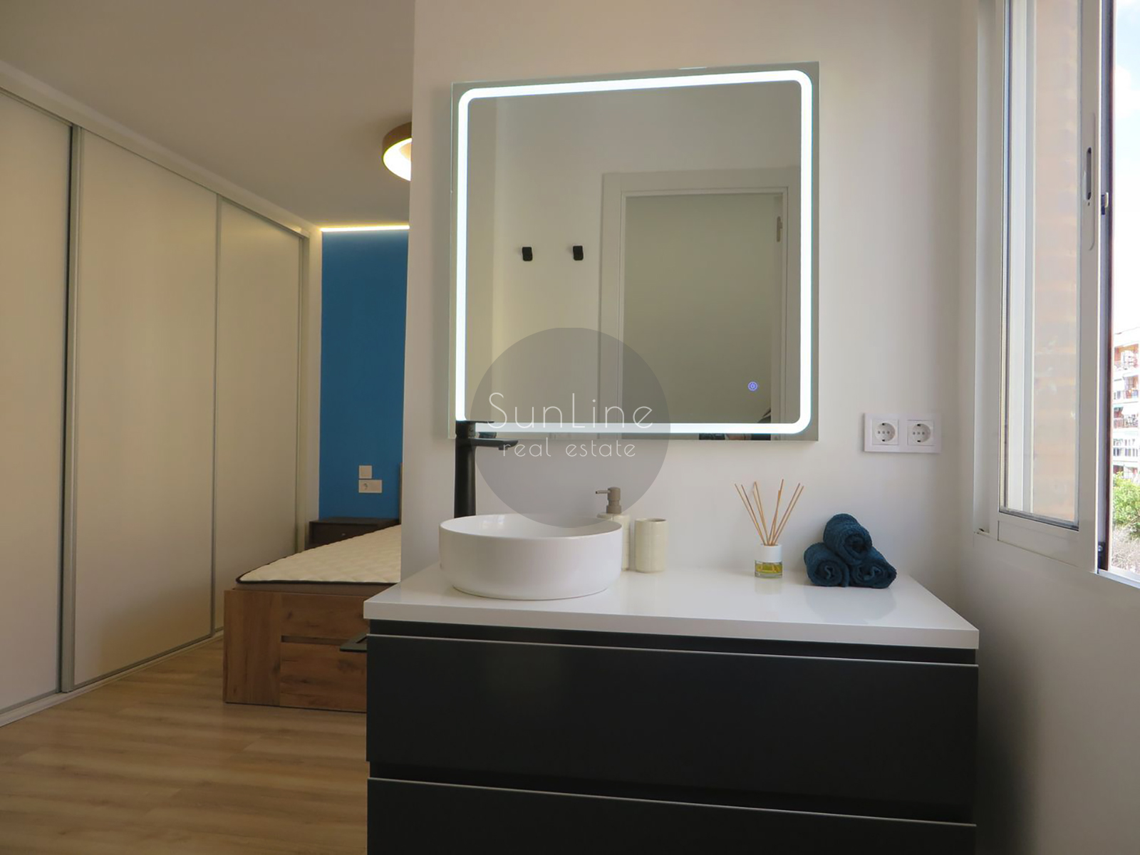 Modern furnished apartment near the City of Arts and Sciences