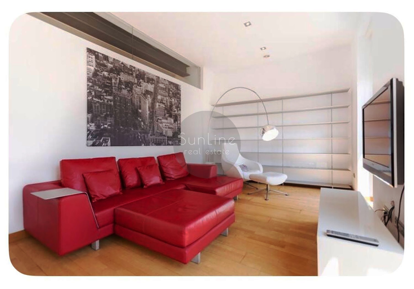Designer apartment with balcony in the city center of Valencia