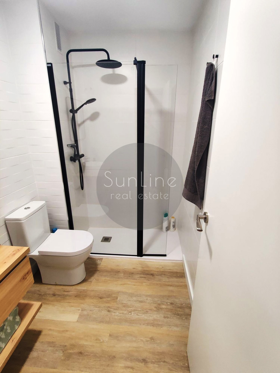 Apartment with 3 bedrooms and inner terrace in Mont-Olivet