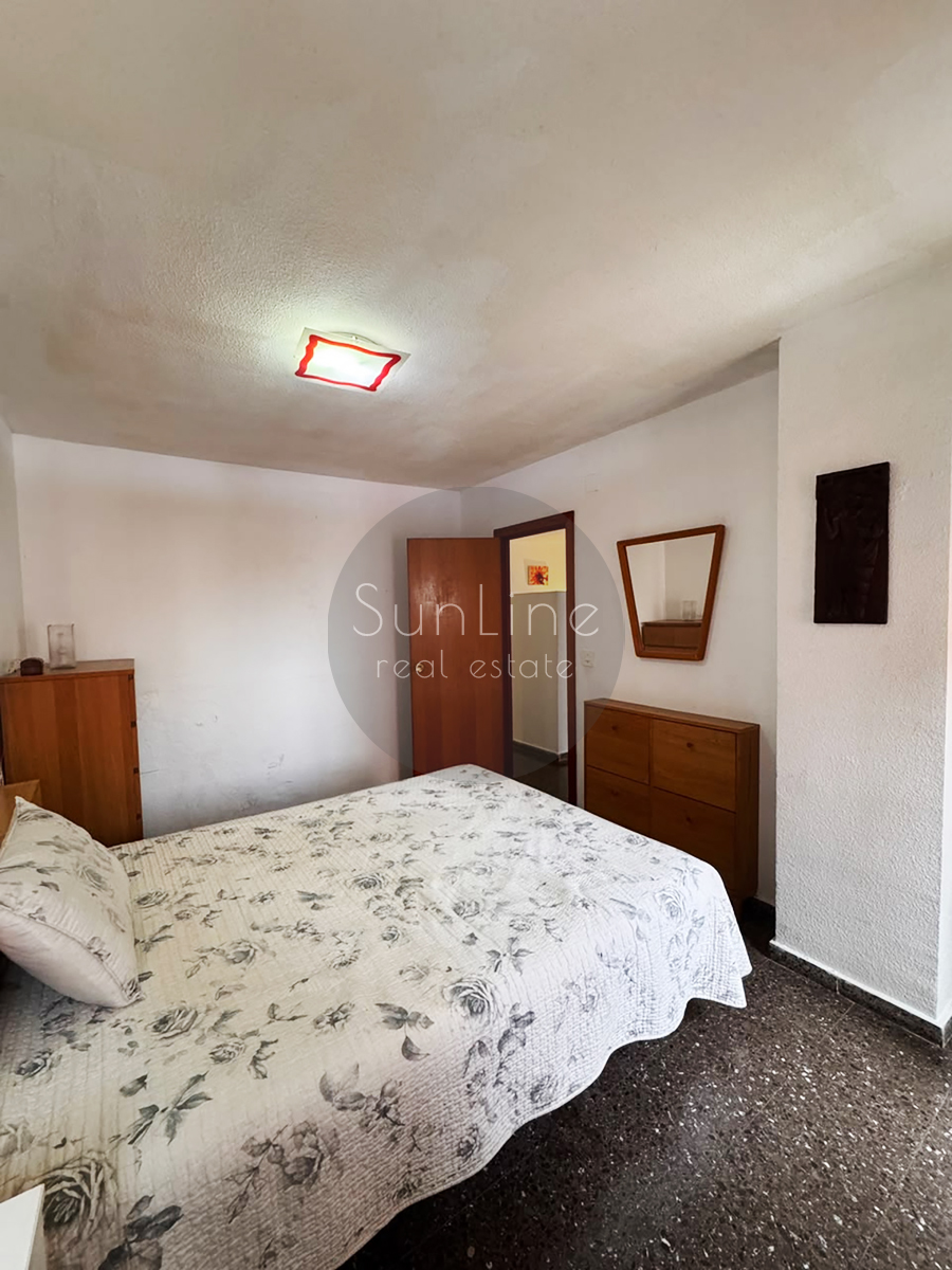 Corner apartment with 3 bedrooms and panoramic view of the Mediterranean