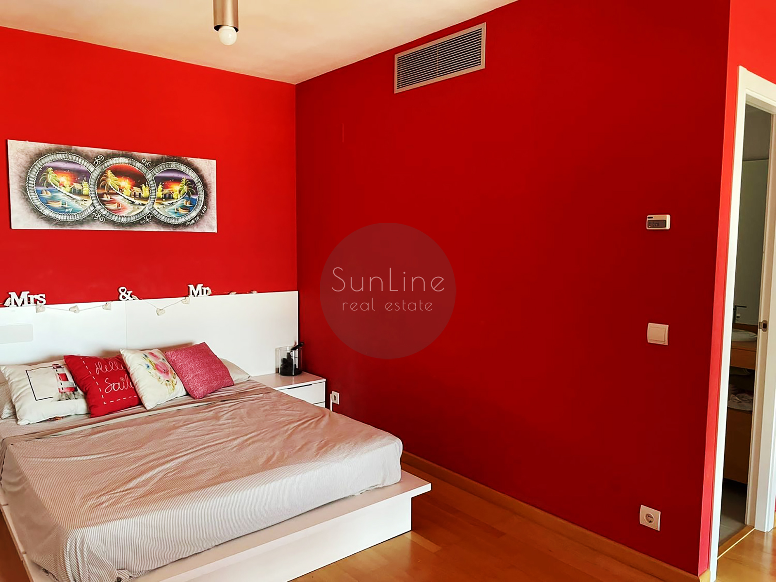 Apartamento dúplex de diseño con piscina en Burjassot