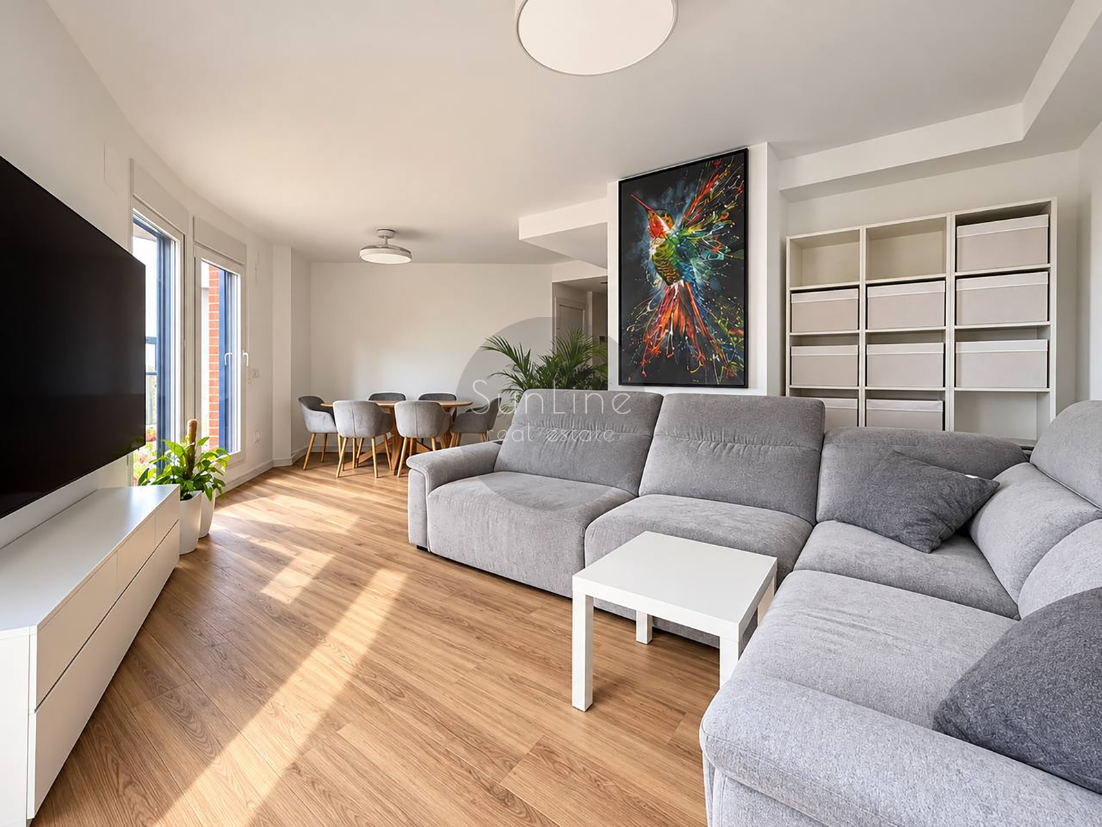 Penthouse 110 m² with 3 bedrooms, 3 bathrooms and a terrace in Valencia